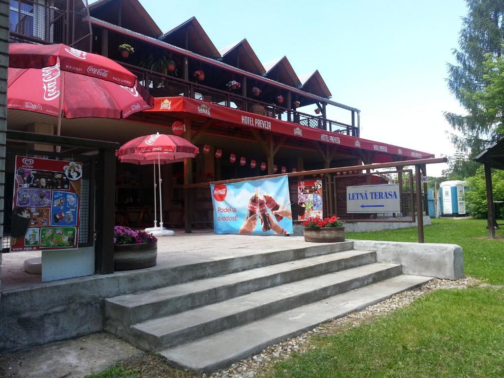 Hotel Preveza Spišská Nová Ves Bagian luar foto
