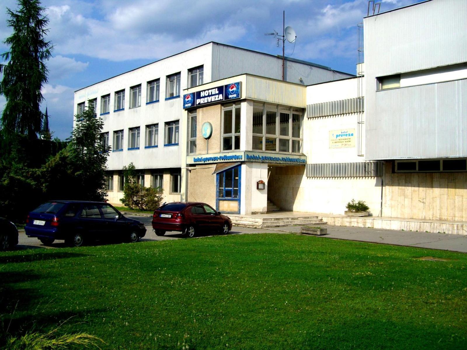 Hotel Preveza Spišská Nová Ves Bagian luar foto